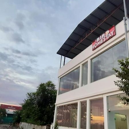 Hotel The Bird דהראדון מראה חיצוני תמונה